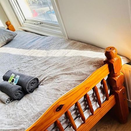 3 Bed House East London Home Ngoại thất bức ảnh