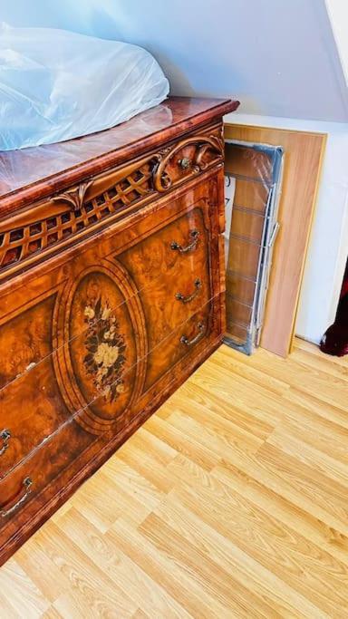 3 Bed House East London Home Ngoại thất bức ảnh